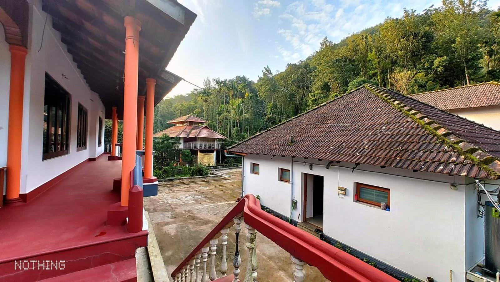 Coorg Divine Spark Home Stay Suntikoppa Exteriör bild